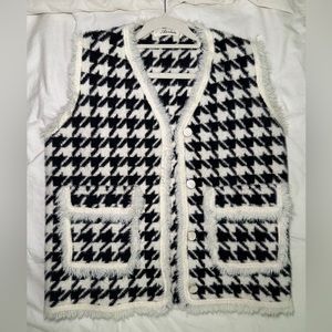 Black and white Houndstooth print vest Size M oversized